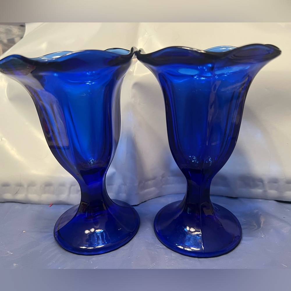 (2) Cobalt Blue Dessert/Sundae Cups